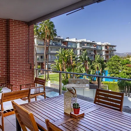 Apartment Nova Golf- Met Oliva